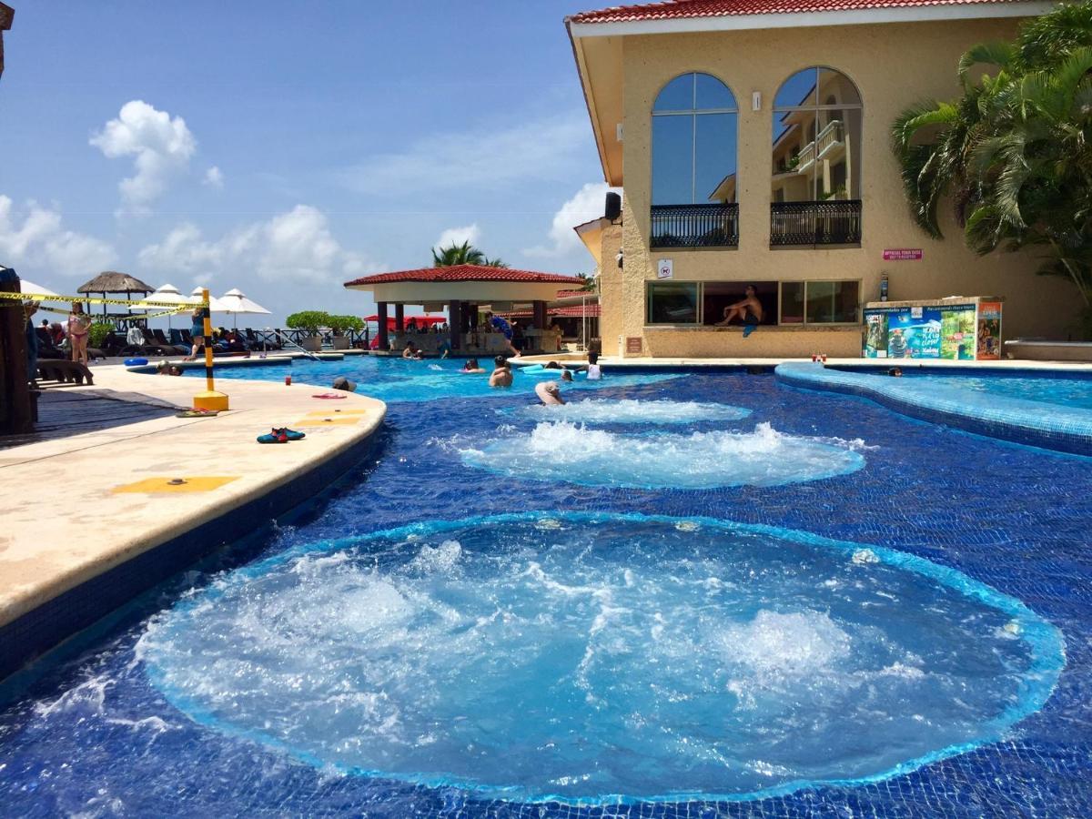 Caribbean Apartment Cancún Exterior foto